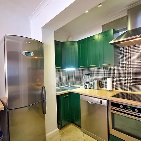 Apartament Starowka Gostom Apartment *