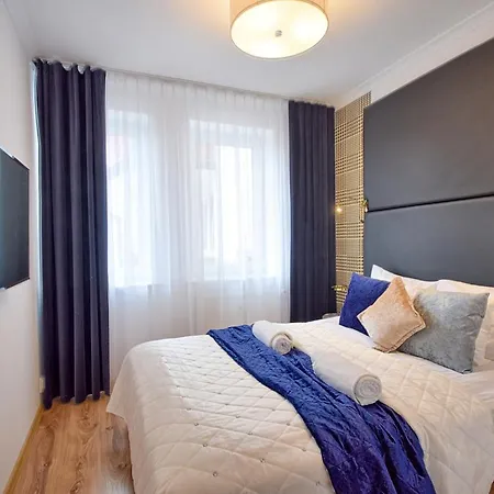 Apartament Starowka Gostom Daire *
